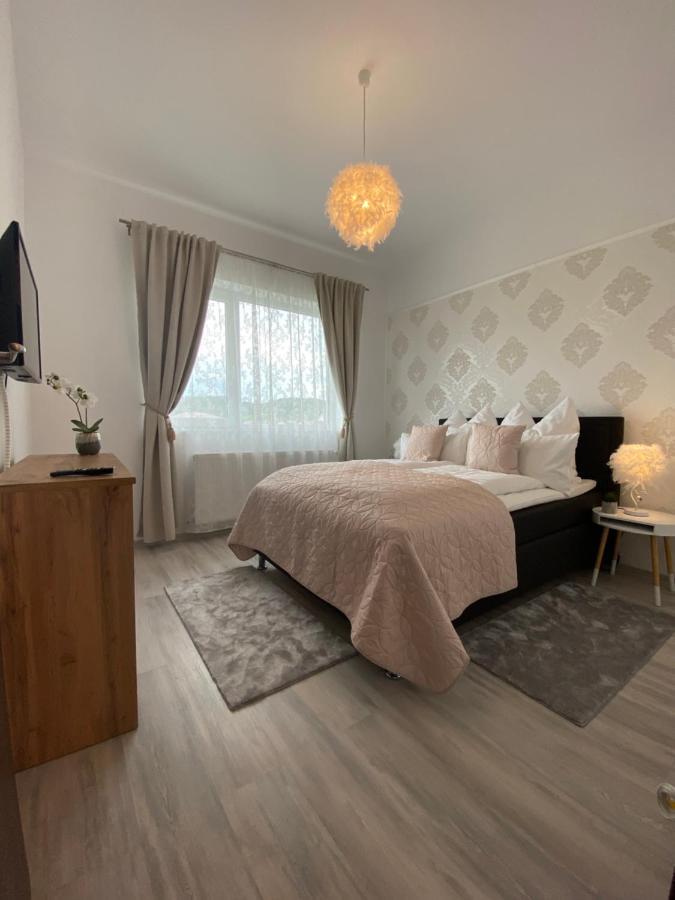 Holiday House Rasnov Екстериор снимка