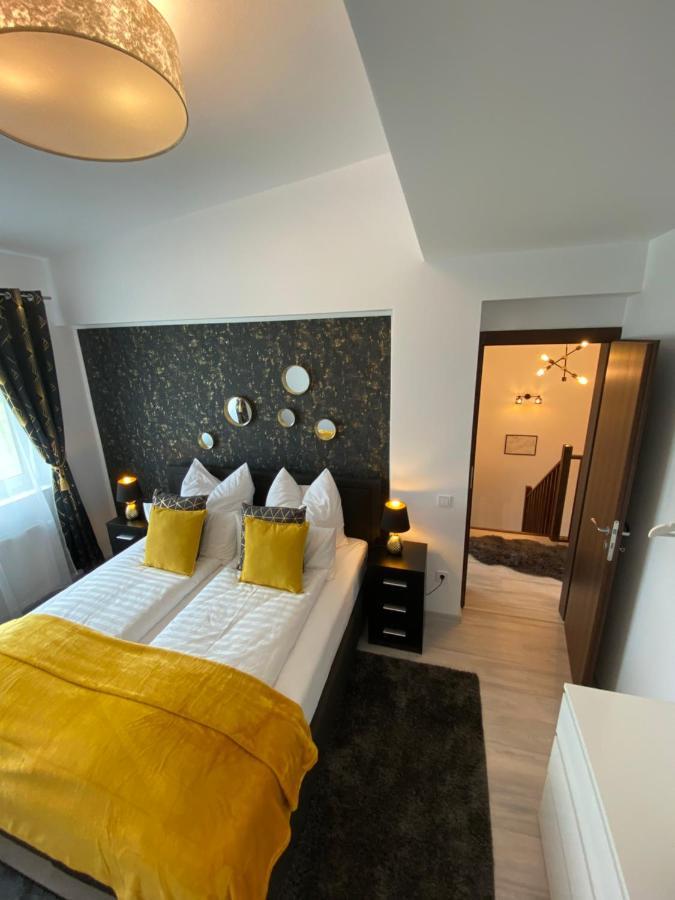 Holiday House Rasnov Екстериор снимка