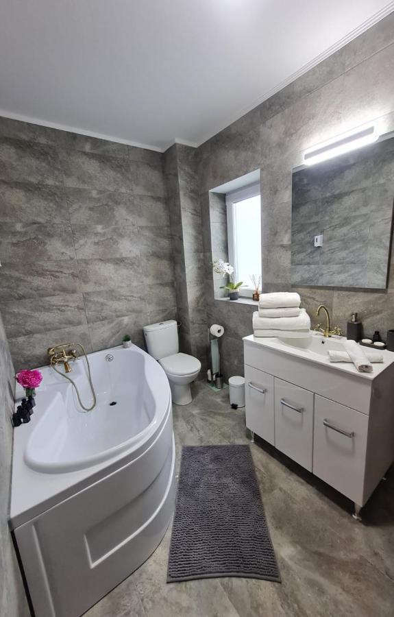 Holiday House Rasnov Екстериор снимка